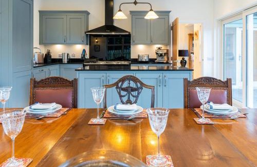 Braemar House | Old Coach House