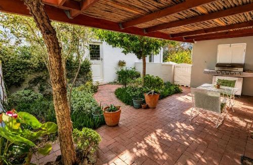 McGregor House | Old Corner Cottage