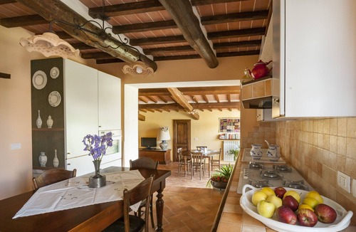 Monte San Savino House | Old farmhouse surrounded by olive groves and near the village, max 5 adults, with pool