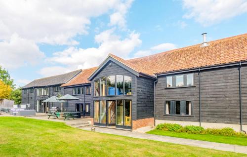 Darsham House | Old Hall Barn