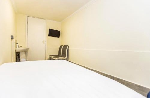Southall Green Hotel | Old Oak Tree Inn