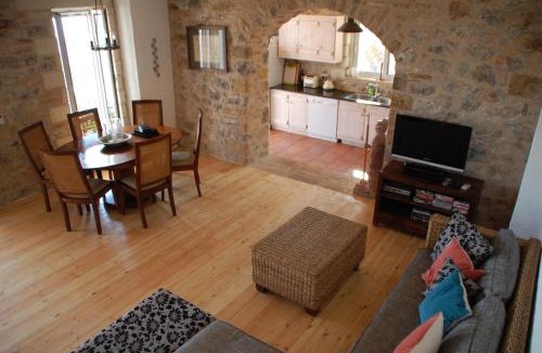 Zakharo House | Old Olive house