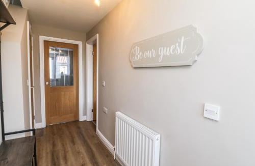 Ravenscar House | Old Peak
