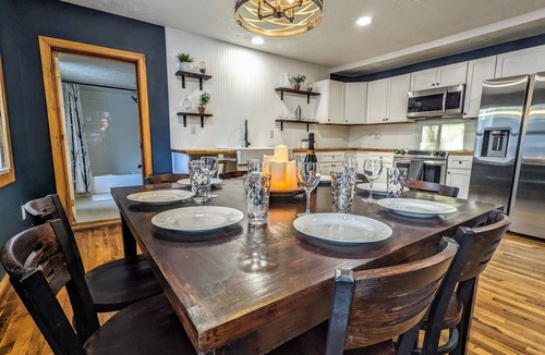 Red Creek House | Old Post Office - Fam/Pet/EV Friendly in wild and wonderful Canaan Valley, WV!