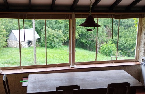 Sainte-Engrace House | Old Pyrenean farmhouse in beautiful Sainte-Engrâce. Max 6 adults + one child