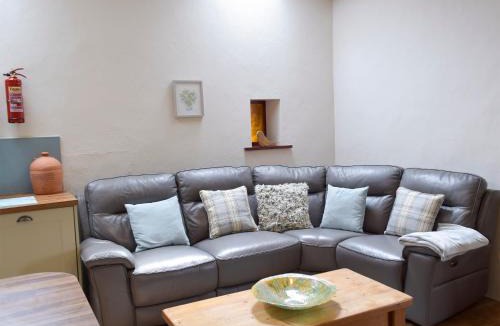 Dinas Cross House | Old Rectory Cottage - Dinas Country Club