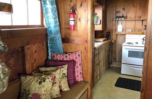 Bandon Cabin | Old Rustic Beach Cabin