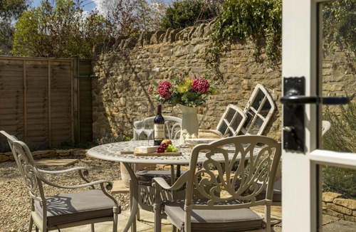 Kingham House | Old Stable Cottage
