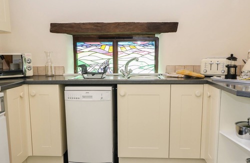 Sticklepath Cottage | OLD STABLE COTTAGE, family friendly, with pool in Okehampton
