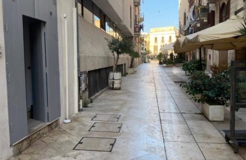 Old Town Apartment | Old Stone House. Spacious Loft in the heart of the old town a stone's throw from the sea