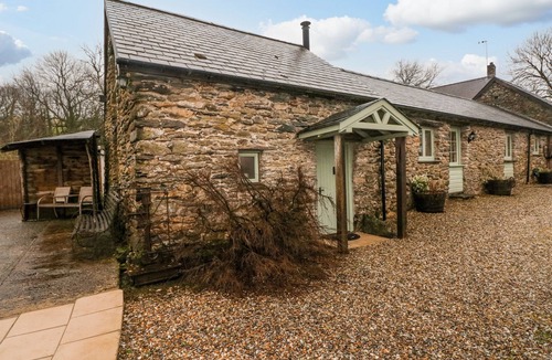 Crymych Cottage | OLD TETHER BARN, with open fire in Crymych