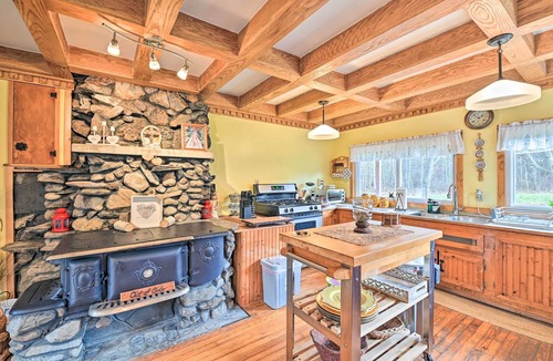 Cornwallville House | Old Time Catskill Mtn Retreat, Handcrafted Cabin!
