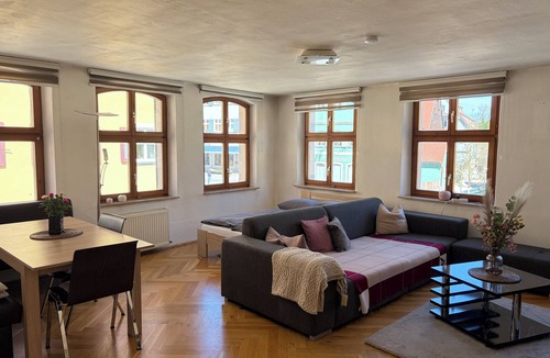 Dinkelsbuehl Apartment | Old town apartment, 80 sqm in a prime location- Dinkelsbühl