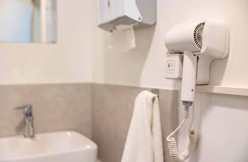 Kranj Hostel | Old Town Guest Accommodation