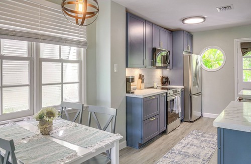 Key West Cottage | Old Town Proximity - Island Serenity!