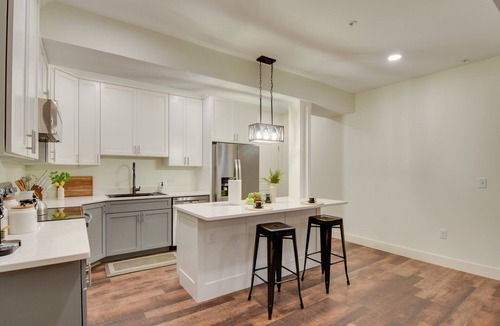 Lititz Apartment | Old Town Rodney Suite apt 1 5 minutes away from Lititz Springs Park