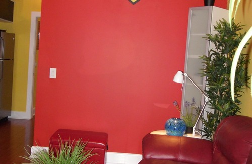 Uptown - Upper Duval Condo | OLD TOWN, STEPS TO DUVAL! 'LA DOLCE VITA' SLEEPS 2-4, 3 BLOCKS TO SOUTHERNMOST