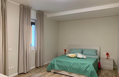 Lecco Apartment | Old Walls Panorama Apt