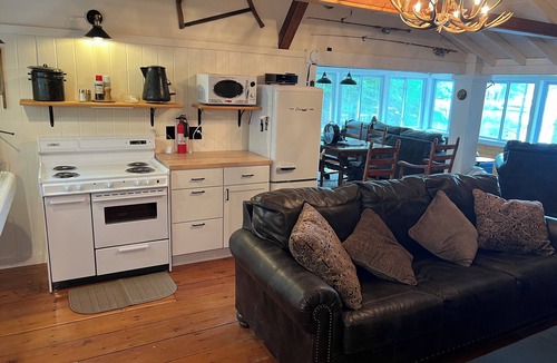 Chetek Cottage | Old World Charm on Chetek Chain of Lakes