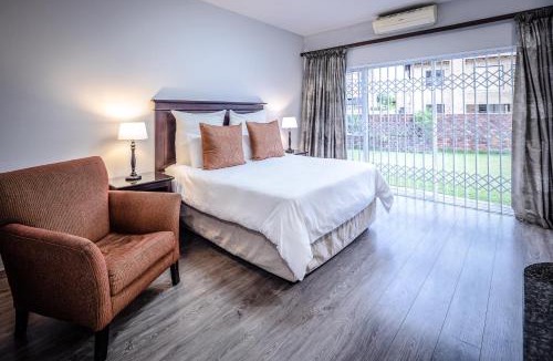 Lephalale House | Olden Rose Place
