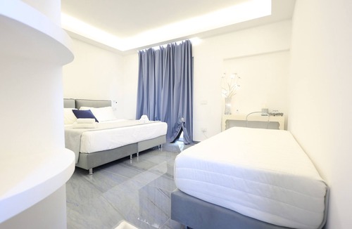 Riaci Hotel | OldWell Hotel