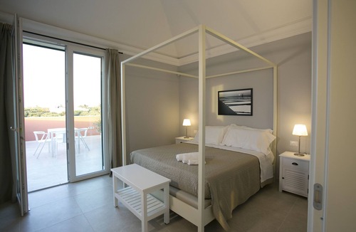 Paceco House | Olea Court Resort
