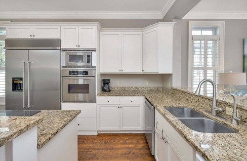 Saint Simons Island Cottage | Oleander Cottage Ocean Views, Steps from the Beach