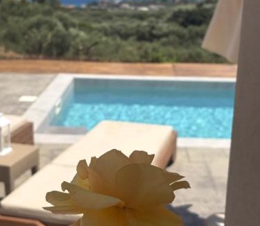 Planos Villa | OliveΒayVilla