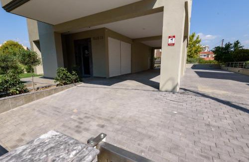 Neoi Epivates Apartment | OLIVE 102