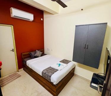 KK Nagar Hotel | Olive By David Residency - Just 4 Kms from Meenakshi Amman Temple