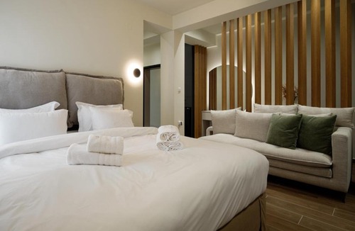 Larissa Apartment | Olive City Suites