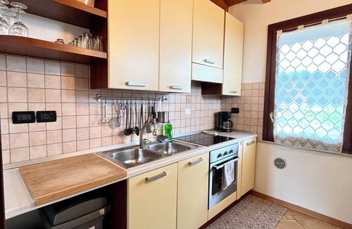 Gavardo House | Olive & Fig Tree Apartment