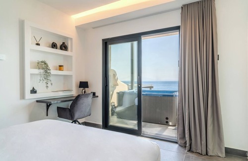 Plomari Hotel | Olive Green Studios and Apartments