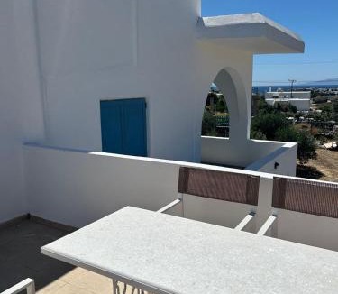 Marpissa House | Olive House