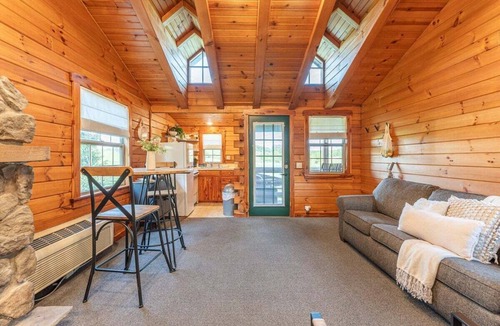 Millersburg Cabin | Olive Leaf/Fields of Home