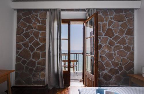 Mithimna Hotel | Olive Press Hotel