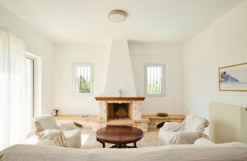 Oropos Villa | Olive Retreat