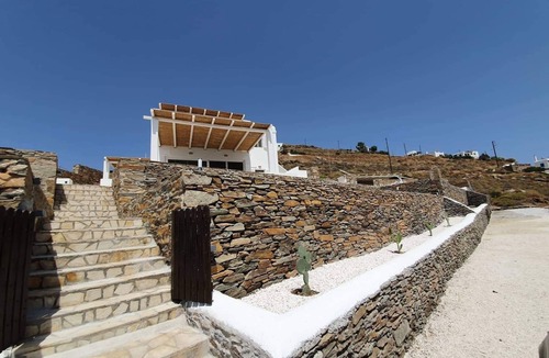 Kithnos Villa | Olive's Coast Seafront Villa