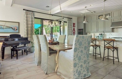 Chandler House | Olive Treeside - Luxury Pool Retreat in Chandler