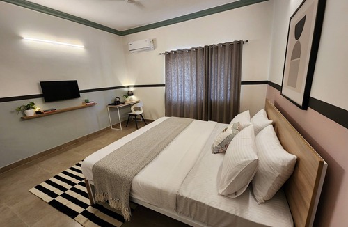 Stage 1 Hotel | Olive Zip Indiranagar Metro by Embassy Group