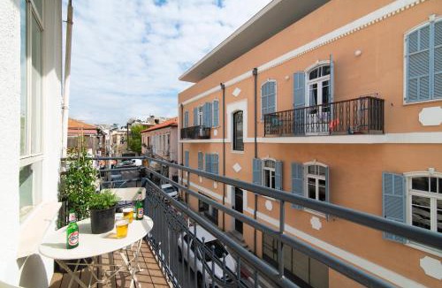 Neve Tzedek Hotel | Oliver