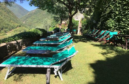 Colletta House | Oliveto Sleeps 4 with Private Garden