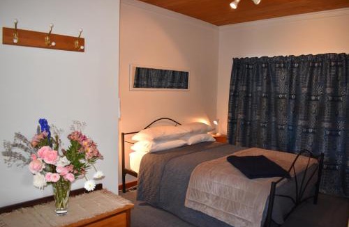 Opaki Bed & Breakfast | Olivista