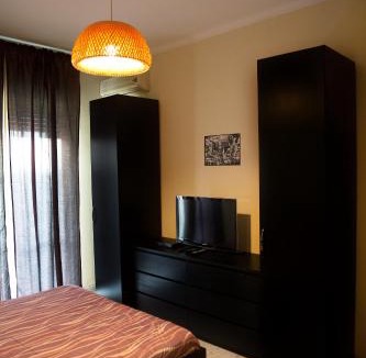 Fuorigrotta Apartment | Oltremare House