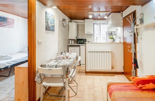 Oltretorrente Apartment | Oltretorrente District Mini House