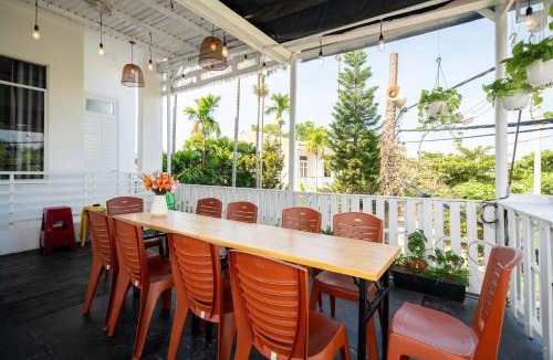 Hue House | Olwen Villa 2