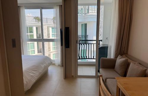 Nong Chaeng Apartment | Olympus City Garden Pattaya High Floor 8F