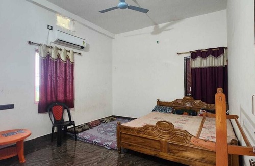 Deoghar House | Om Guest House