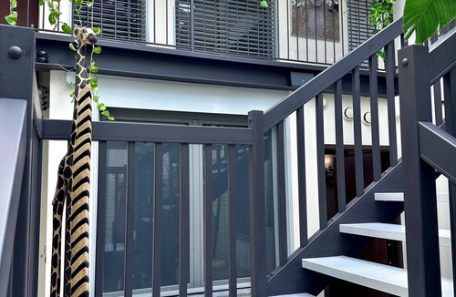 Pavia House | OMA Residence
