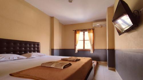 Semarang Hostel | Omah Pelem Syariah